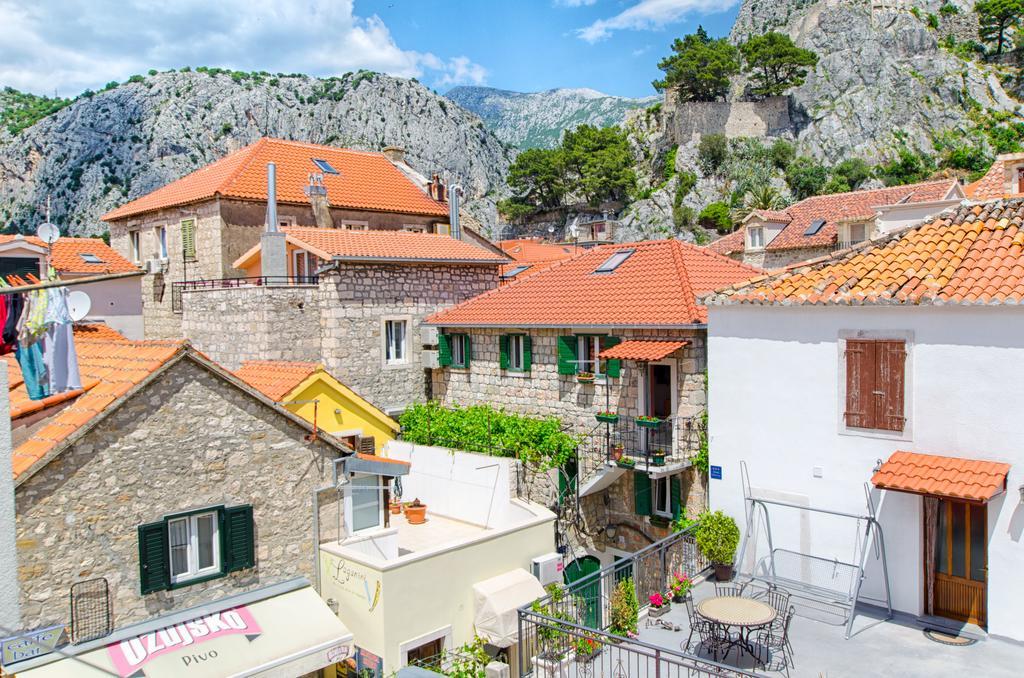 Apartment Mandic Omiš Kültér fotó